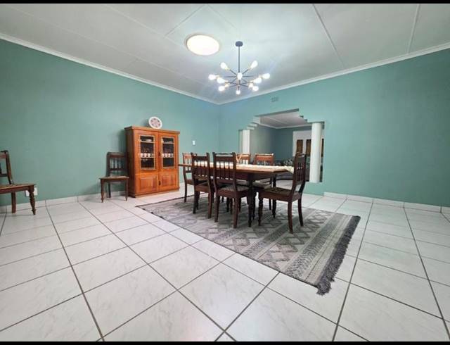3 BEDROOM HOUSE FOR SALE IN BRACKENHURST